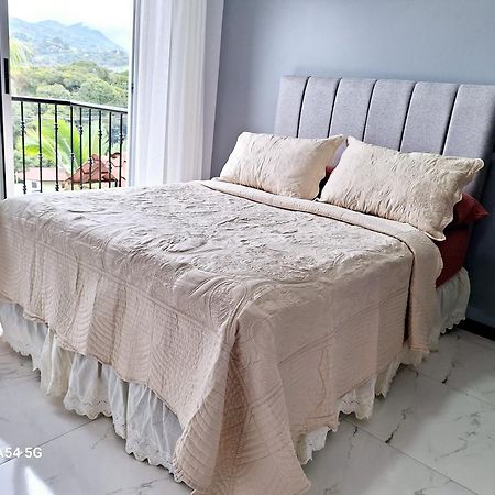 San Isidro De El General Vistas Del Sol-Casa Victoria 호스텔 외부 사진